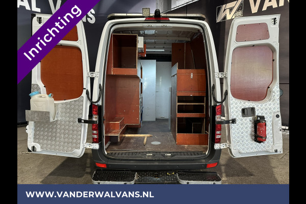Mercedes-Benz Sprinter 316 CDI 163 pk L2H2 inrichting Euro6 Airco | Camera | Cruisecontrol | 2800kg Trekhaak | Parkeersensoren Parkeersensoren