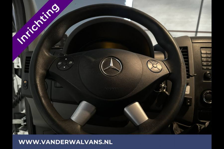 Mercedes-Benz Sprinter 316 CDI 163 pk L2H2 inrichting Euro6 Airco | Camera | Cruisecontrol | 2800kg Trekhaak | Parkeersensoren Parkeersensoren
