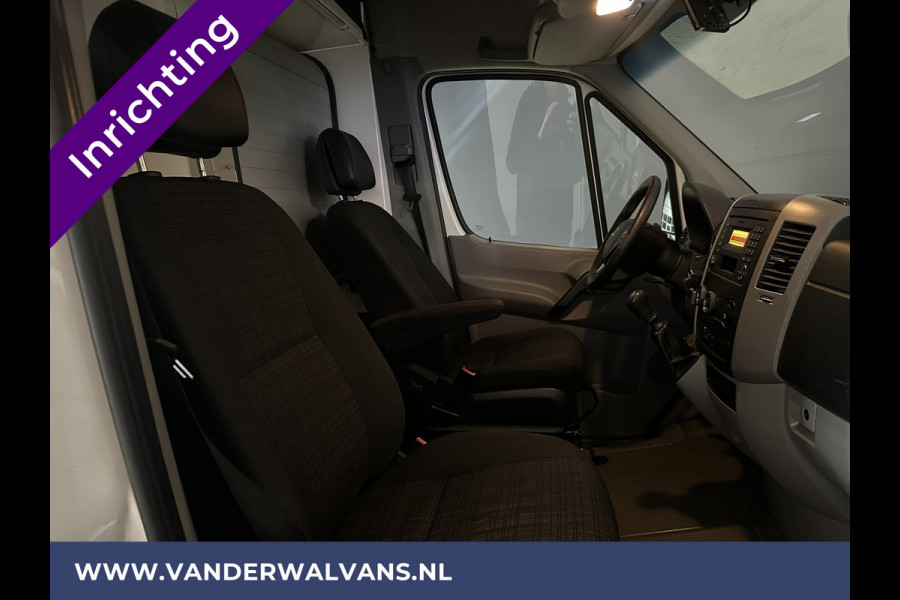 Mercedes-Benz Sprinter 316 CDI 163 pk L2H2 inrichting Euro6 Airco | Camera | Cruisecontrol | 2800kg Trekhaak | Parkeersensoren Parkeersensoren