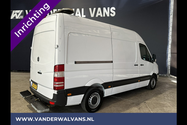 Mercedes-Benz Sprinter 316 CDI 163 pk L2H2 inrichting Euro6 Airco | Camera | Cruisecontrol | 2800kg Trekhaak | Parkeersensoren Parkeersensoren