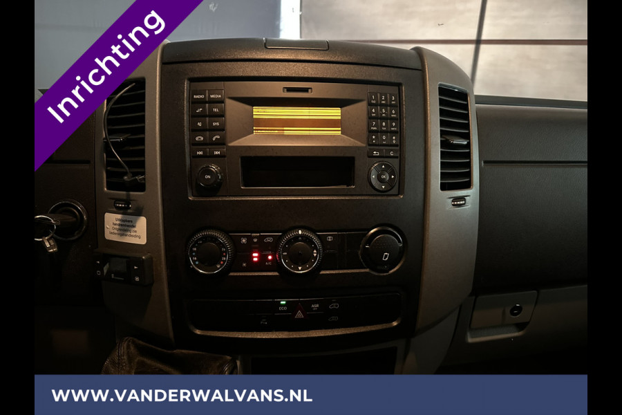 Mercedes-Benz Sprinter 316 CDI 163 pk L2H2 inrichting Euro6 Airco | Camera | Cruisecontrol | 2800kg Trekhaak | Parkeersensoren Parkeersensoren