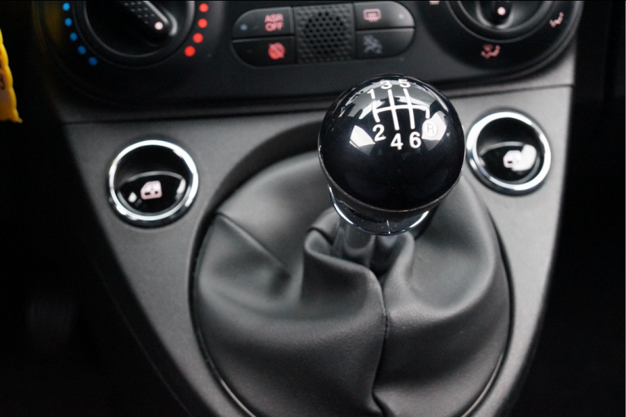 Fiat 500 1.0 Hybrid Club | Apple/Android CarPlay