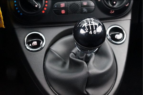 Fiat 500 1.0 Hybrid Club | Apple/Android CarPlay