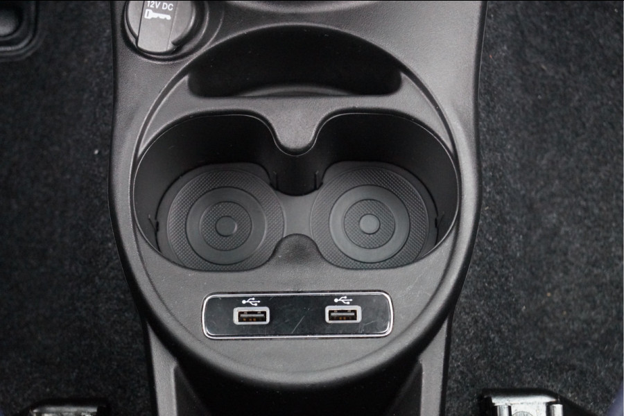 Fiat 500 1.0 Hybrid Club | Apple/Android CarPlay