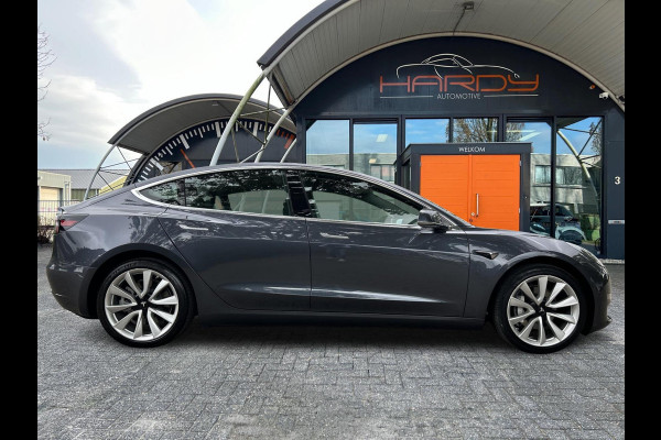 Tesla Model 3 Long Range AWD 75 kWh 84% SOH Trekhaak (910kg) 19 INCH