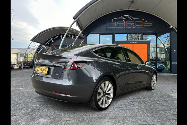 Tesla Model 3 Long Range AWD 75 kWh 84% SOH Trekhaak (910kg) 19 INCH