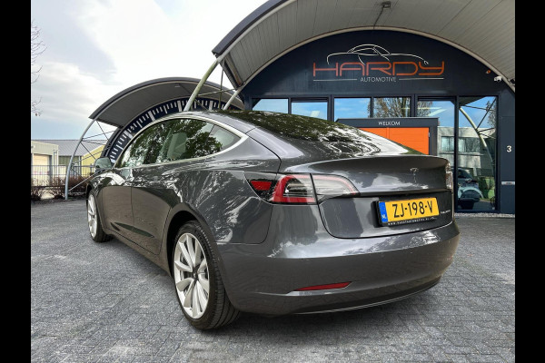 Tesla Model 3 Long Range AWD 75 kWh 84% SOH Trekhaak (910kg) 19 INCH