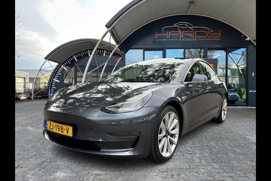 Tesla Model 3 Long Range AWD 75 kWh 84% SOH Trekhaak (910kg) 19 INCH