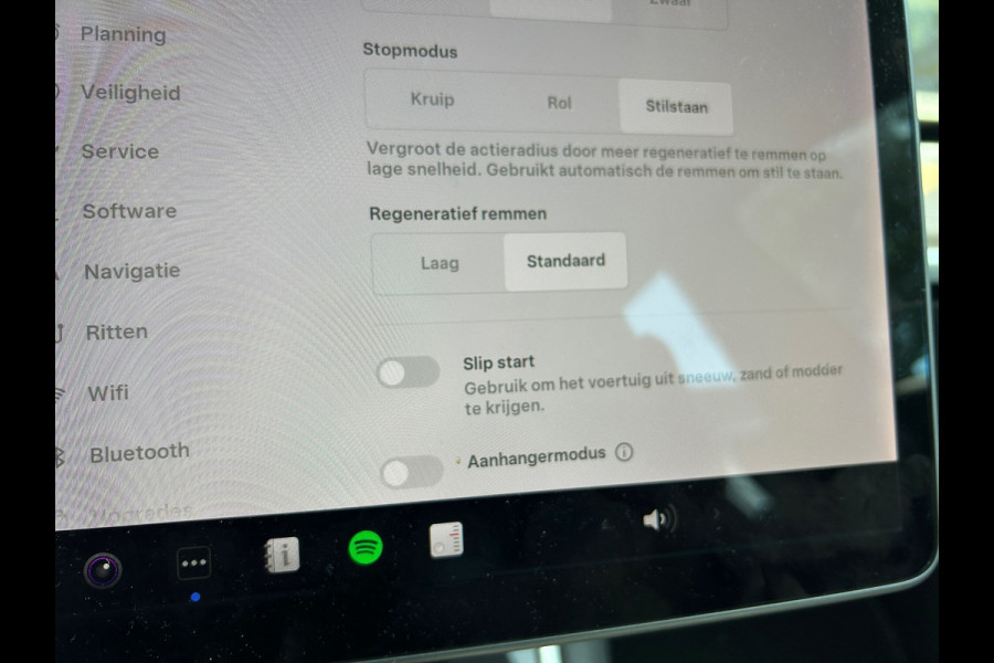 Tesla Model 3 Long Range AWD 75 kWh 84% SOH Trekhaak (910kg) 19 INCH