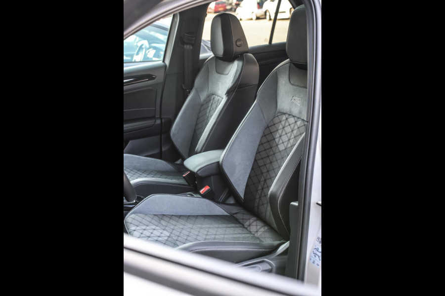Volkswagen T-Roc 1.5 TSI R-Line *Pano*Camera*Beats*DSG*Virtual Plus*