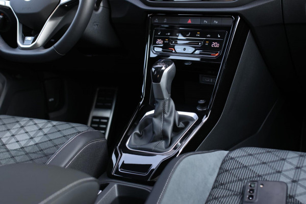 Volkswagen T-Roc 1.5 TSI R-Line *Pano*Camera*Beats*DSG*Virtual Plus*