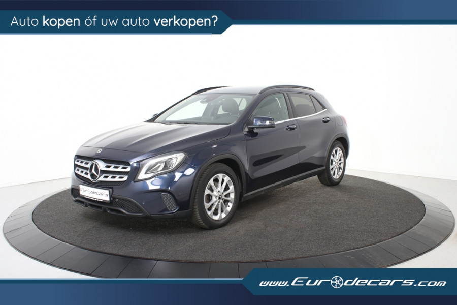 Mercedes-Benz GLA 180 Business Solution *1ste Eigenaar*Navigatie*Leer*Parkassist*
