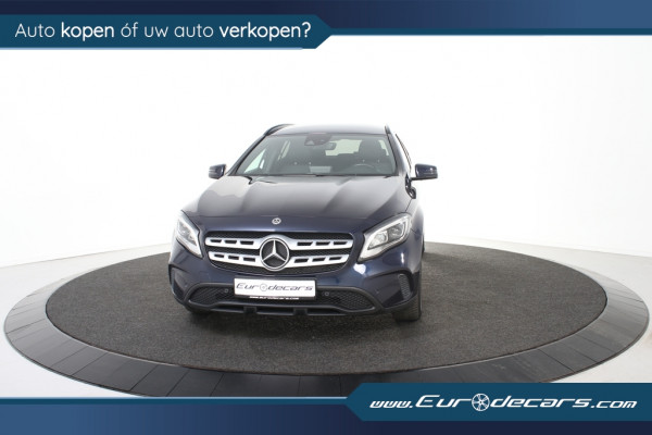 Mercedes-Benz GLA 180 Business Solution *1ste Eigenaar*Navigatie*Leer*Parkassist*