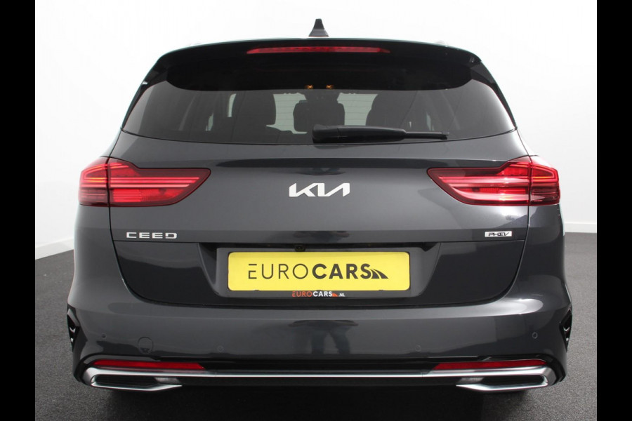 Kia Ceed Sportswagon 1.6 GDI PHEV DynamicLine Climate control Achteruitrij camera Parkeersensoren Adaptive cruise control Verwarmde voorstoelen LED Navigatie Stuurverwarming Apple Carplay/ Android Auto