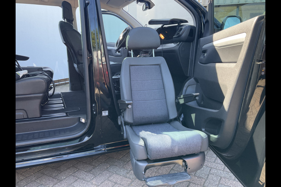 Opel Zafira-e Life 7-Pers Innovation 57 kWh Braun-Ability-Stoellift Trekhaak Leder Pano Hud Vol opties!