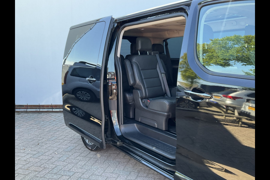 Opel Zafira-e Life 7-Pers Innovation 57 kWh Braun-Ability-Stoellift Trekhaak Leder Pano Hud Vol opties!