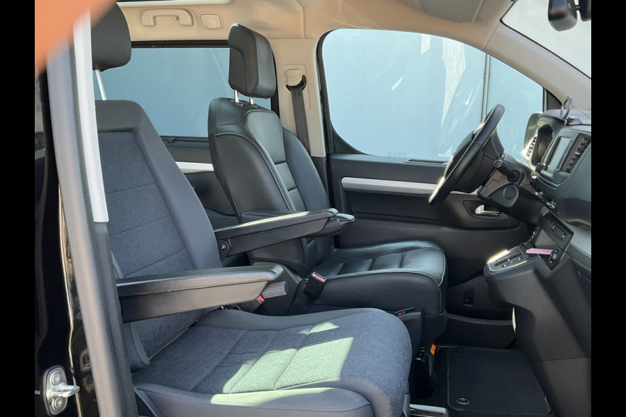 Opel Zafira-e Life 7-Pers Innovation 57 kWh Braun-Ability-Stoellift Trekhaak Leder Pano Hud Vol opties!