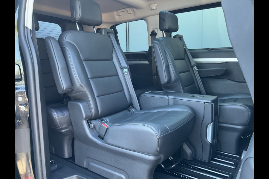 Opel Zafira-e Life 7-Pers Innovation 57 kWh Braun-Ability-Stoellift Trekhaak Leder Pano Hud Vol opties!