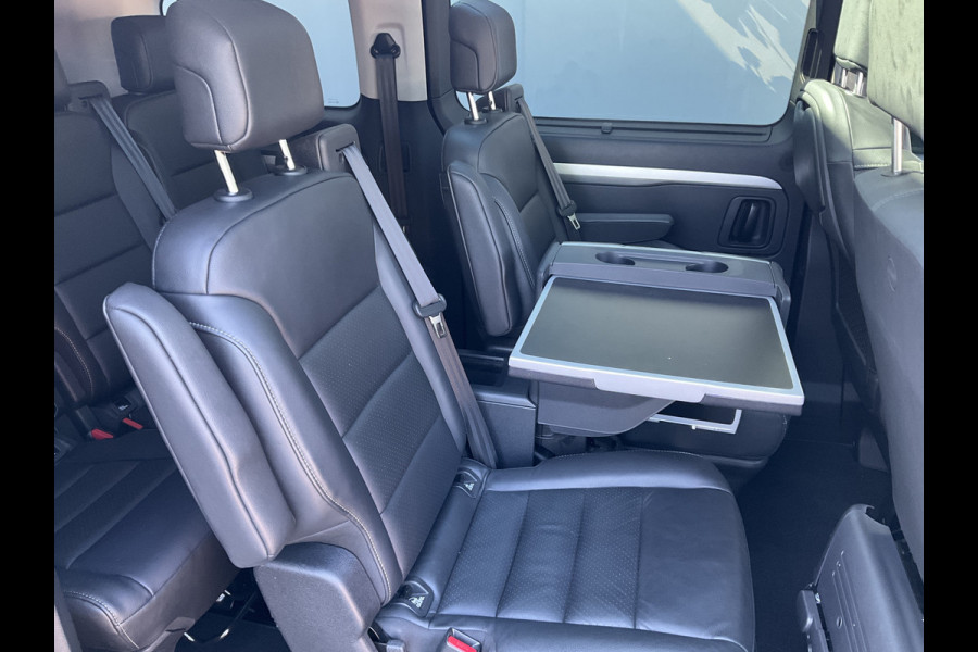 Opel Zafira-e Life 7-Pers Innovation 57 kWh Braun-Ability-Stoellift Trekhaak Leder Pano Hud Vol opties!
