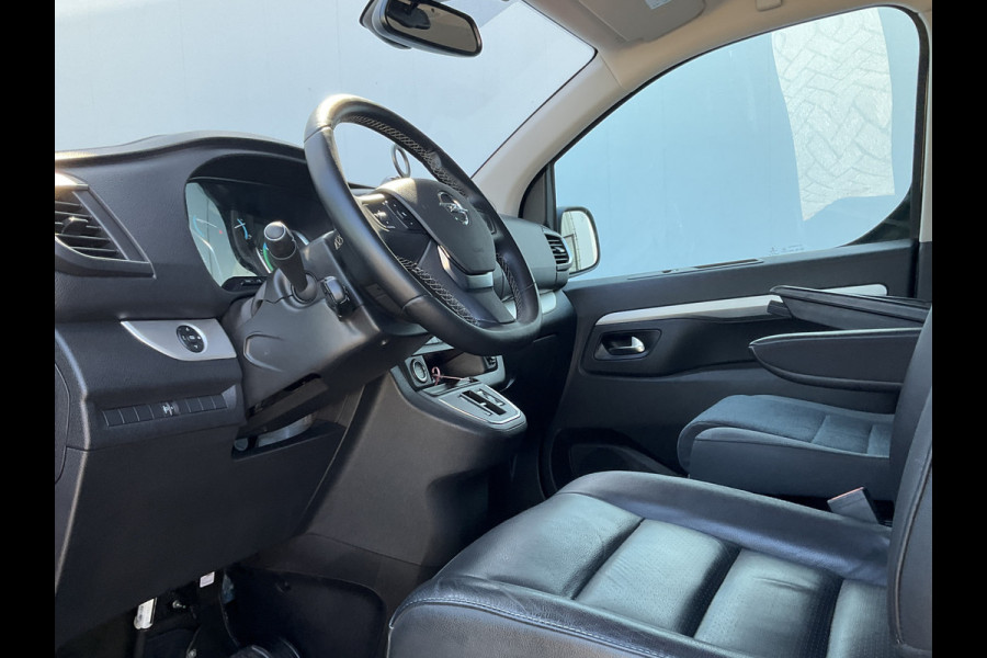 Opel Zafira-e Life 7-Pers Innovation 57 kWh Braun-Ability-Stoellift Trekhaak Leder Pano Hud Vol opties!