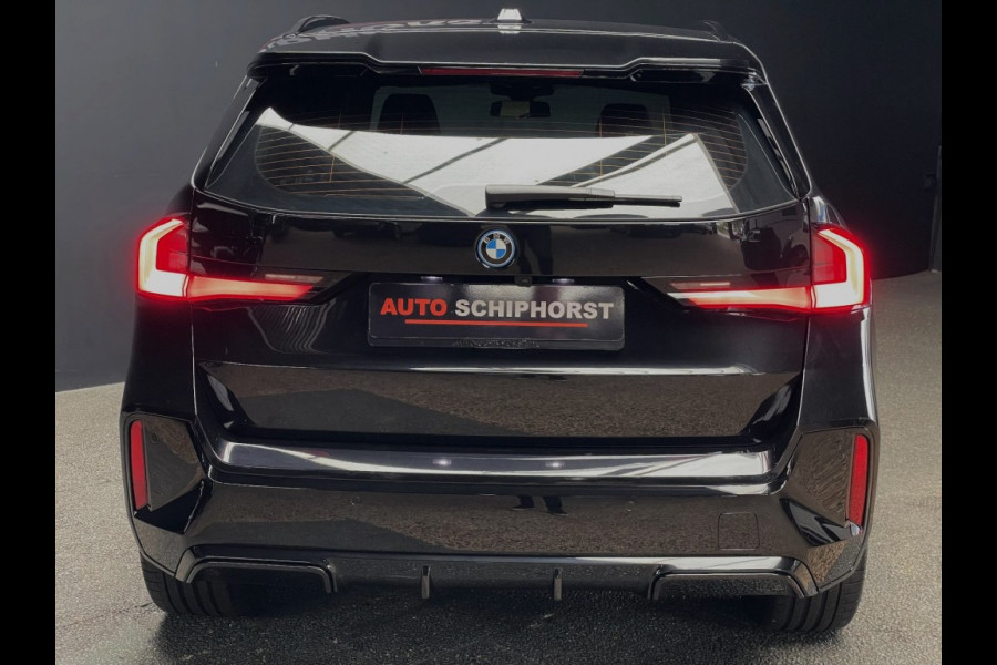 BMW X1 x-Drive 25e M-Sport/20 inch/trekhaak/elec stoelen/leer/harman ka