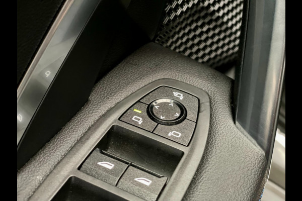 BMW X1 x-Drive 25e M-Sport/20 inch/trekhaak/elec stoelen/leer/harman ka