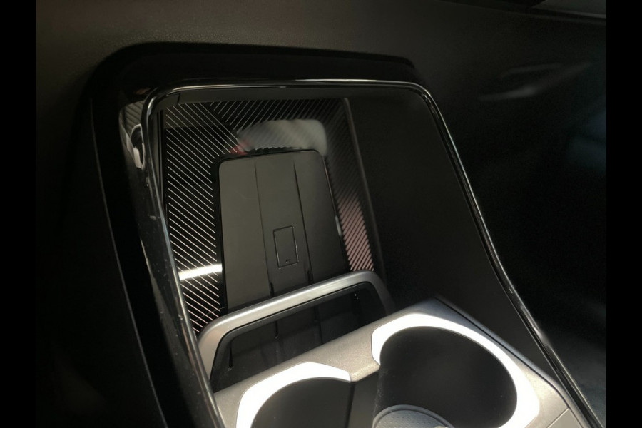 BMW X1 x-Drive 25e M-Sport/20 inch/trekhaak/elec stoelen/leer/harman ka