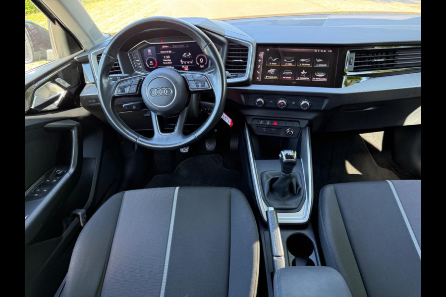 Audi A1 Sportback 25 TFSI Pro Line,carplay,dab, digitaal cocpit, cruise control,1 e eigenaar,NL auto met nationale auto pas