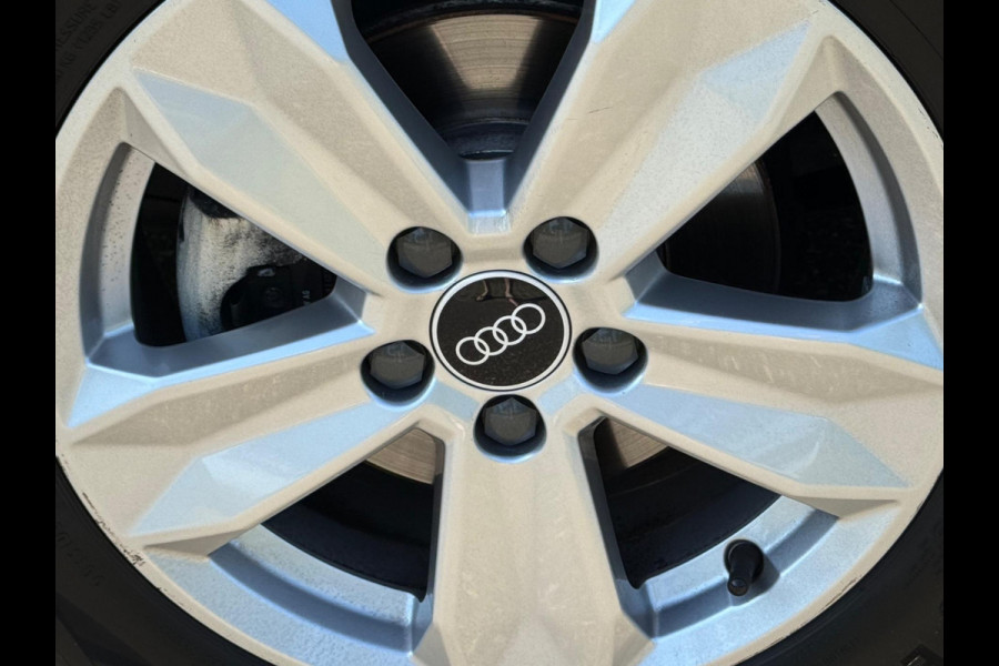Audi A1 Sportback 25 TFSI Pro Line,carplay,dab, digitaal cocpit, cruise control,1 e eigenaar,NL auto met nationale auto pas