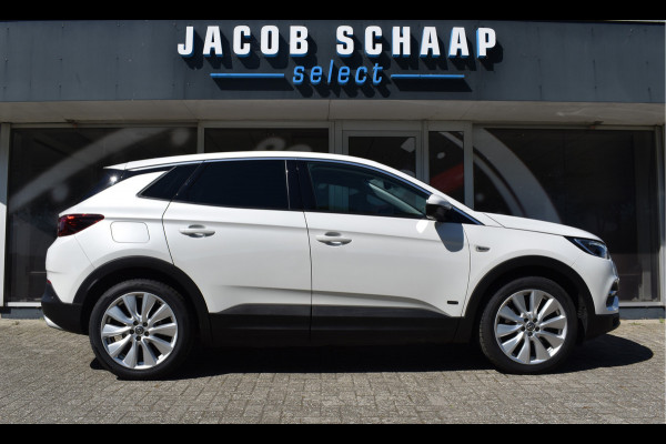 Opel Grandland X 1.6 Turbo Hybrid4 Business Executive / Parkeerhulp / 301 PK / LED / 4X4 / Apple Carplay- android auto / Automaat