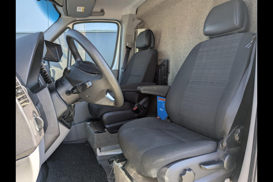Mercedes-Benz Sprinter 316 2.2 L2H1 3,5T TREKHAAK XENON AIRCO CRUISE STANDKACHEL