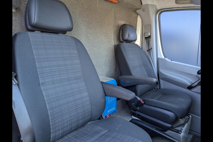 Mercedes-Benz Sprinter 316 2.2 L2H1 3,5T TREKHAAK XENON AIRCO CRUISE STANDKACHEL
