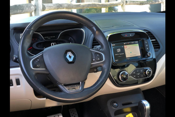 Renault Captur 1.2 TCe Initiale Paris | Pano, Leder, Android, Navi, Camera, Cruise, Climate, Afn. Trekhaak | Dealeronderhouden |