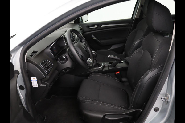 Renault MEGANE Estate 1.3 TCe Zen | Apple Carplay | Cruise Control | Navi | DAB | LMV | Airco