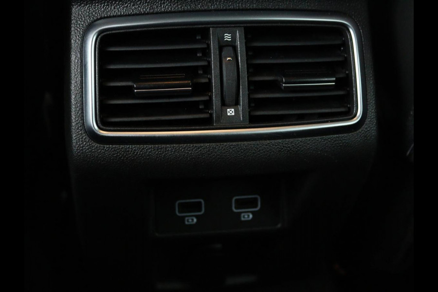 Renault MEGANE Estate 1.3 TCe Zen | Apple Carplay | Cruise Control | Navi | DAB | LMV | Airco