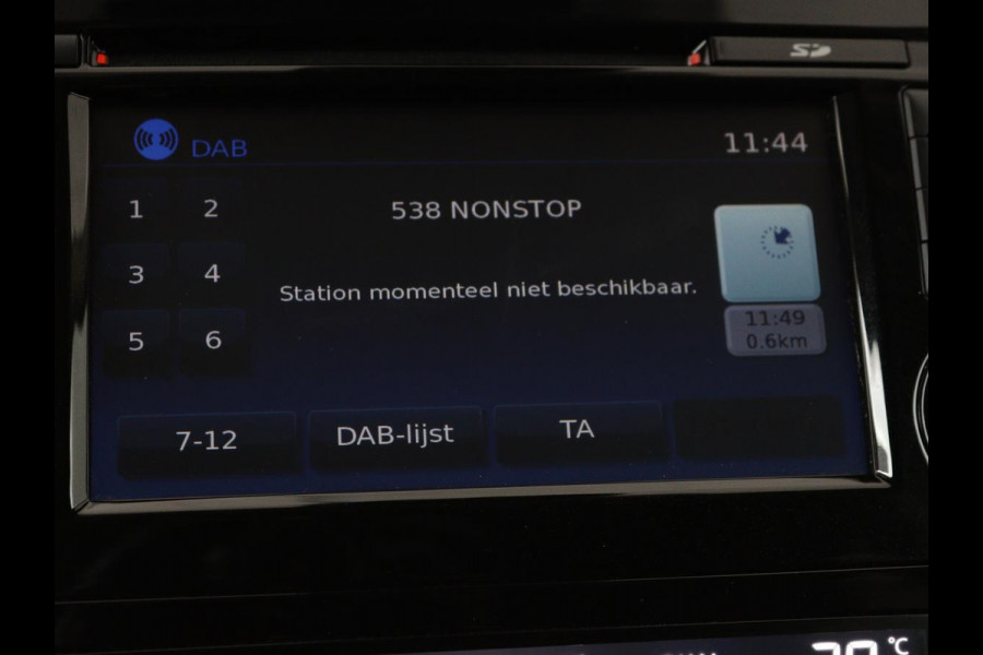 Nissan QASHQAI 1.2 Business Edition | Panoramadak | 360 Camera | Navi | Stoelverwarming | Cruise Control | Dodehoek Detectie | DAB | LMV