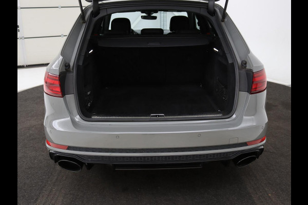 Audi A4 Avant 1.4 TFSI Sport S line black edition | Sfeerverlichting | Automaat | Navi | Cruise Control | Leder | LMV 19 |