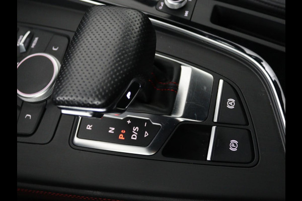 Audi A4 Avant 1.4 TFSI Sport S line black edition | Sfeerverlichting | Automaat | Navi | Cruise Control | Leder | LMV 19 |