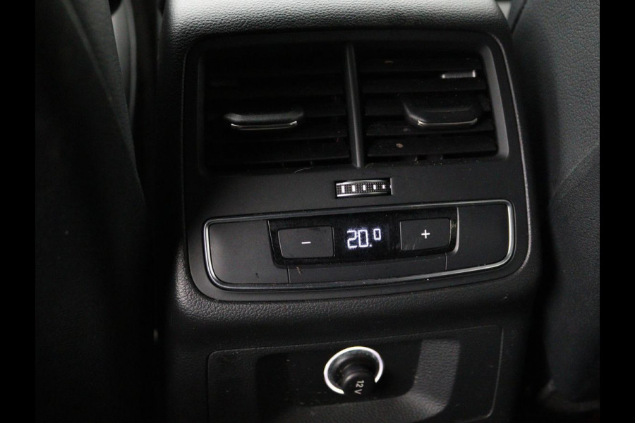 Audi A4 Avant 1.4 TFSI Sport S line black edition | Sfeerverlichting | Automaat | Navi | Cruise Control | Leder | LMV 19 |