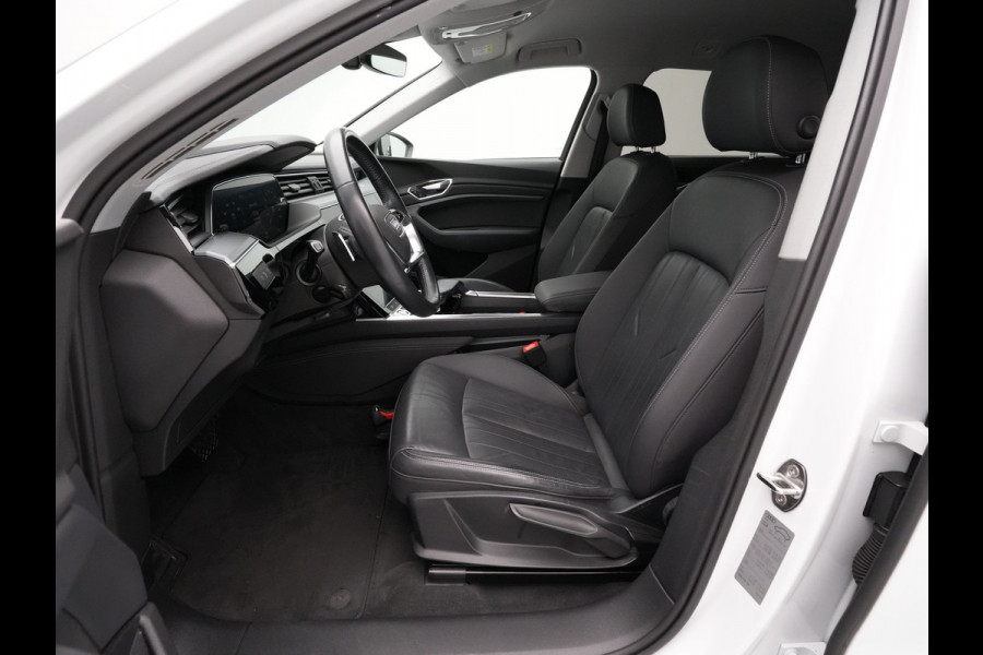 Audi e-tron e-tron 55 quattro advanced 95 kWh Navigatie Leder Camera Stoelverwarming 42