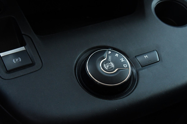 Peugeot Partner 1.5 BlueHDI L2 Black Edition Camera, Cruise, Stoelverwarming, 130PK, Automaat, Trekhaak, Stand kachel, Uniek!