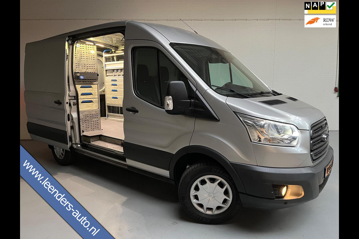 Ford Transit Servicewagen 350 2.0 TDCI euro6 L2H2 Trend 3Persoons Sortimo inrichting Airco Camera Grijs metallic RIJKLAARPRIJS! Ford Transit Servicewagen 350 2.0 TDCI euro6 L2H2 Trend 3Persoons Sortimo inrichting Airco Camera Grijs metallic RIJKLAARPRIJS!