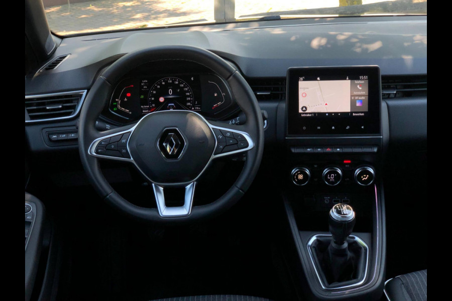 Renault Clio 1.0 TCe Intens | Navi, Camera, Carplay/Android, PDC, Cruise, DAB, Half leder | NAP | Dealeronderhouden |