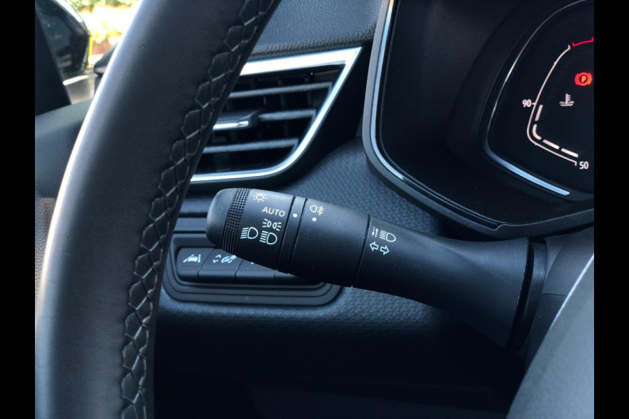 Renault Clio 1.0 TCe Intens | Navi, Camera, Carplay/Android, PDC, Cruise, DAB, Half leder | NAP | Dealeronderhouden |