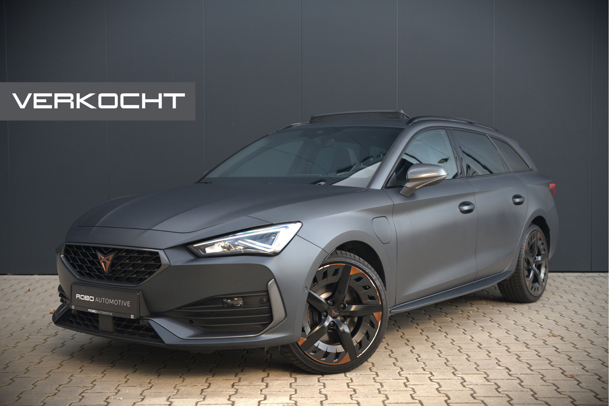 CUPRA Leon Sportstourer 1.4 e-Hybrid VZ Copper Edition | Mat Grijs | Panoramadak | Memory Seat | Kuipstoelen | Camera | Keyless | Stoelverwarming | Stuurverwarming | Sportstuur | Adaptive Cruise Control | Ambiance Verlichting | Virtual | Uniek | CUPRA Leon Sportstourer 1.4 e-Hybrid VZ Copper Edition | Mat Grijs | Panoramadak | Memory Seat | Kuipstoelen | Camera | Keyless | Stoelverwarming | Stuurverwarming | Sportstuur | Adaptive Cruise Control | Ambiance Verlichting | Virtual | Uniek |