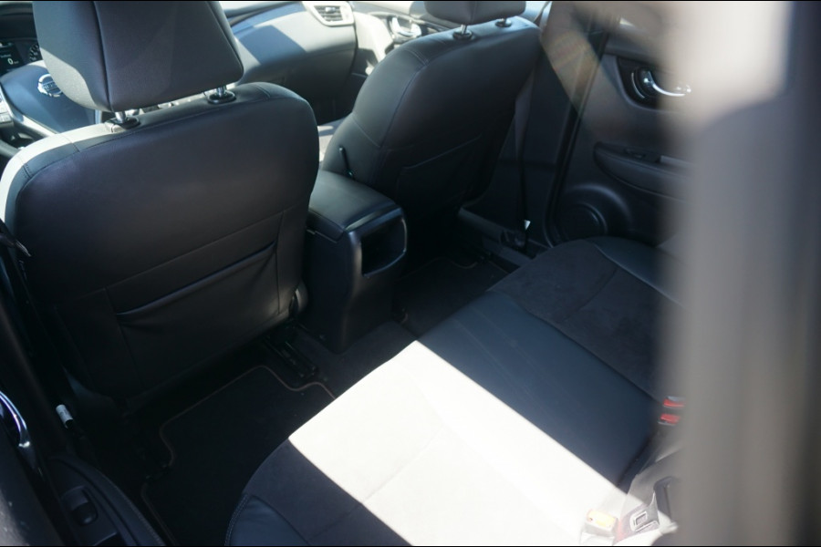 Nissan QASHQAI 116PK N-Connecta AUTOMAAT 360CAMERA | KEYLESS | PANO | STOELVERW