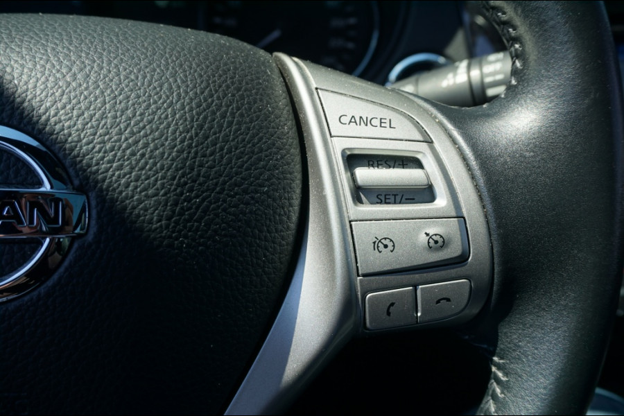 Nissan QASHQAI 116PK N-Connecta AUTOMAAT 360CAMERA | KEYLESS | PANO | STOELVERW