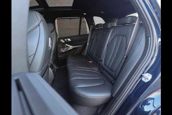 BMW X5 50e xDrive *Sky*B&W*M Sport Pro*Trekhaak*Soft-Close*Vierwielbesturing*