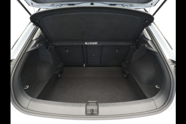 Volkswagen T-Roc 1.0 TSI 110pk Style Virtual Cockpit Clima Pdc Carplay 104