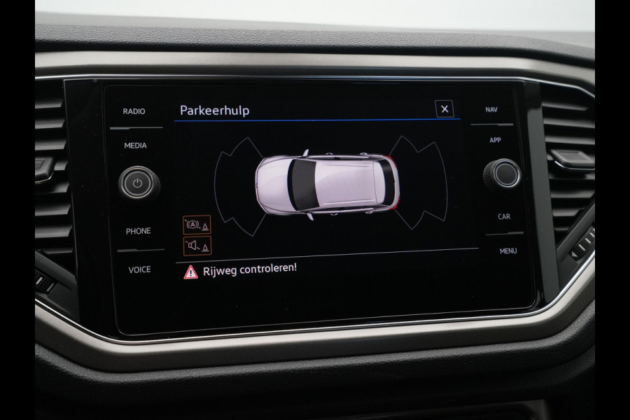 Volkswagen T-Roc 1.0 TSI 110pk Style Virtual Cockpit Clima Pdc Carplay 104